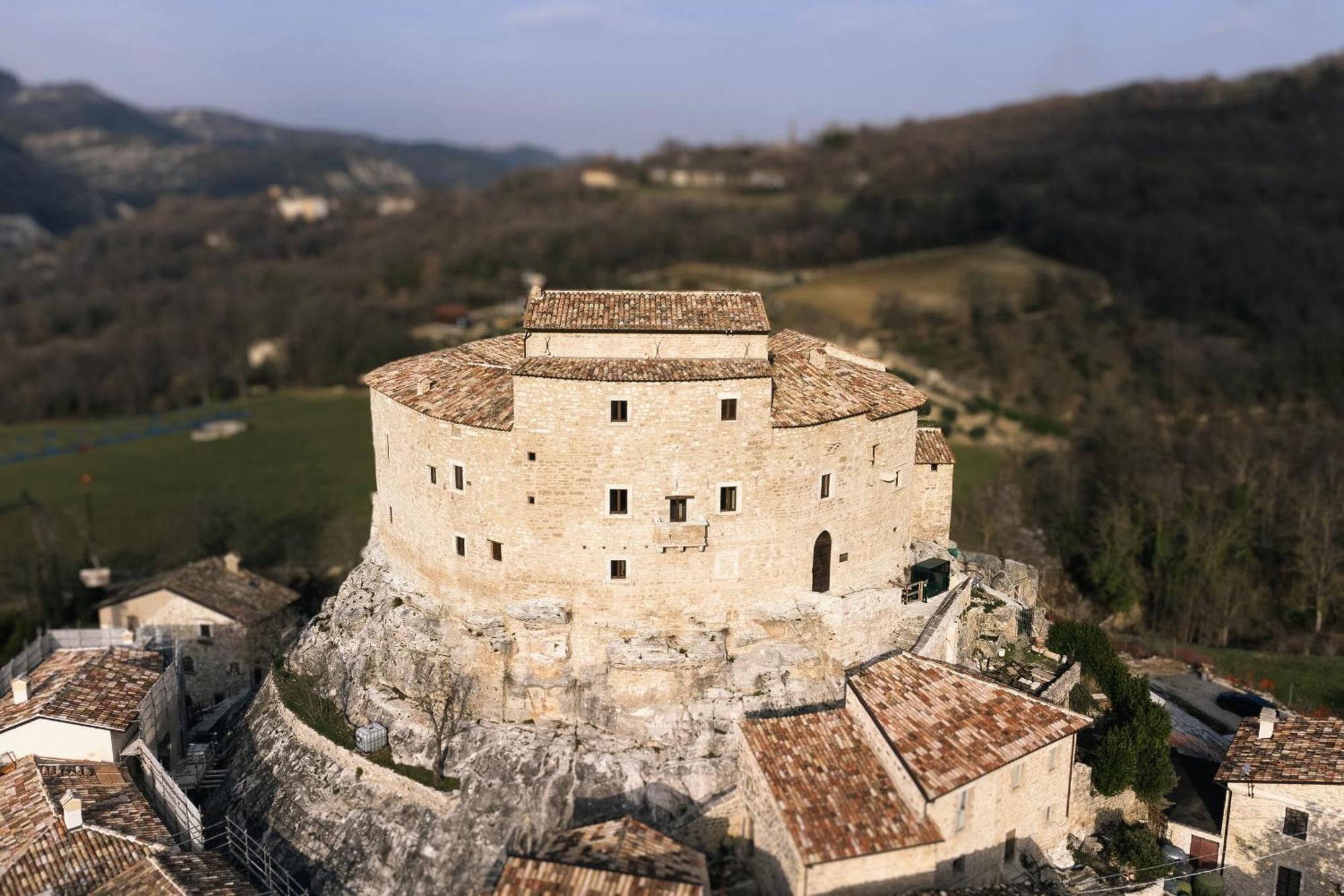 Castel Di Luco Hotell Acquasanta Terme Eksteriør bilde
