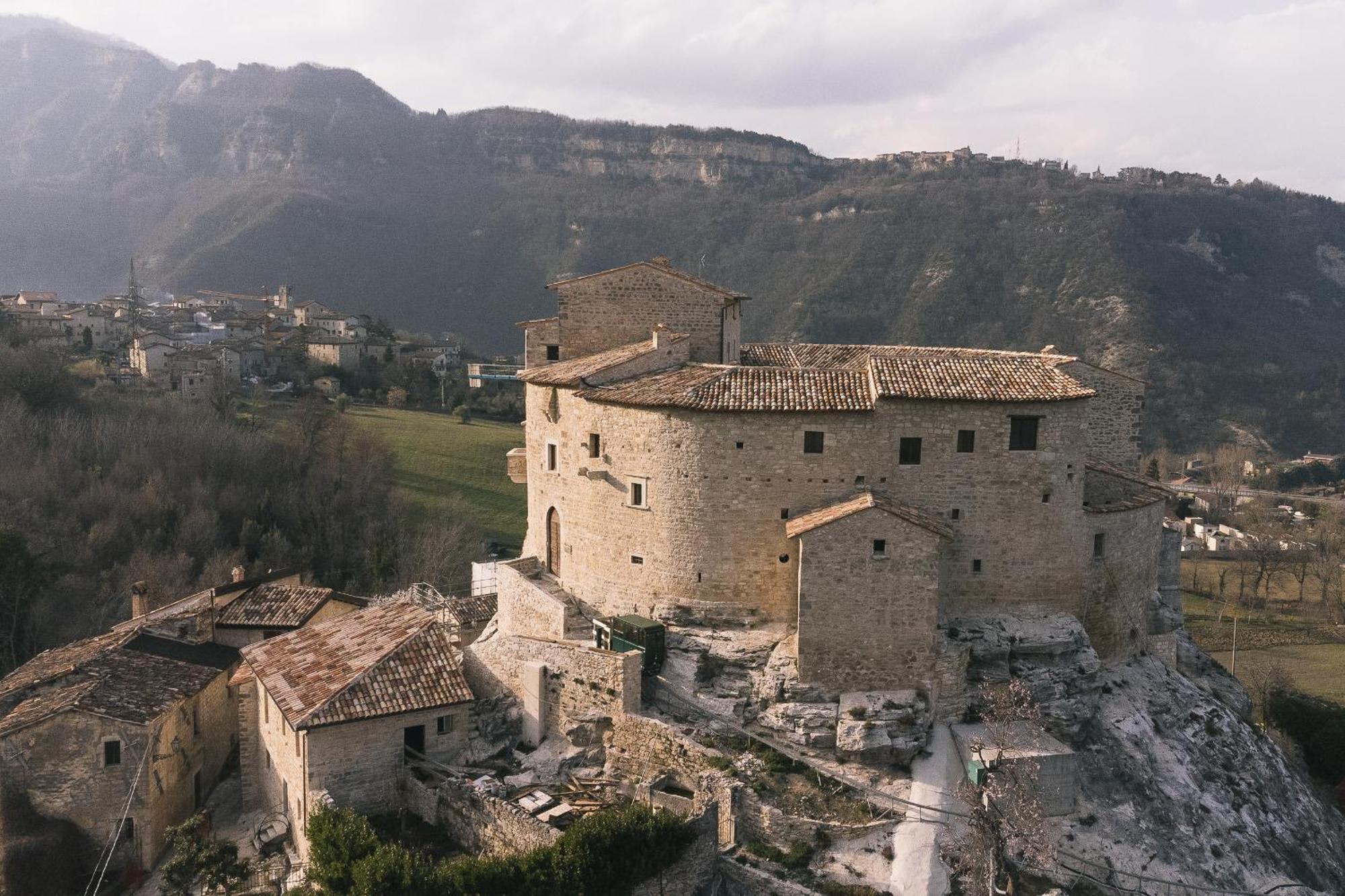 Castel Di Luco Hotell Acquasanta Terme Eksteriør bilde